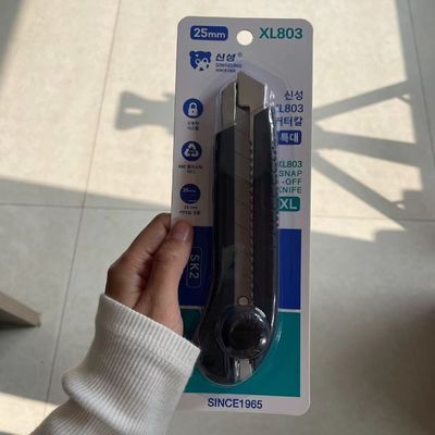 Mua Dao dụng cụ tay cầm nhựa 25mm với lưỡi dao thép carbon SK2 sản xuất trực tuyến