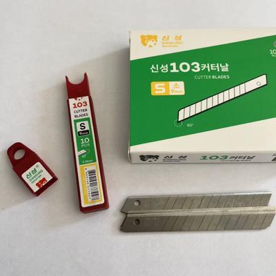 Mua Cutting Paper Get 9mm Cutter Blades with 0.38mm Blade Thickness and High Carbon Steel Material sản xuất trực tuyến