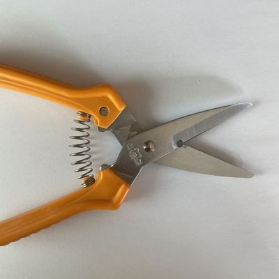 Tấm kéo đa chức năng với tay cầm màu cam ergonomic