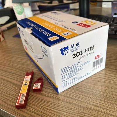 Cắt phim ô tô và giấy nhìn không xa hơn 9mm Blades cắt với góc góc 30 °