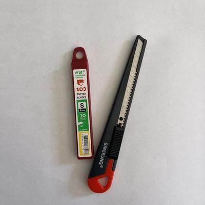 Lưỡi dao SK2 30 độ dày 0.38mm rộng 9mm có thể bẻ gãy cho thiết kế nghệ thuật chính xác