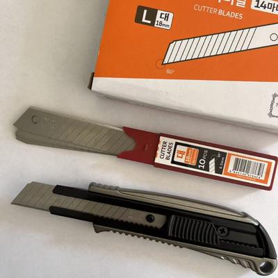 Chiều rộng cắt chính xác 18mm Snap Blades bạc 15 phân đoạn